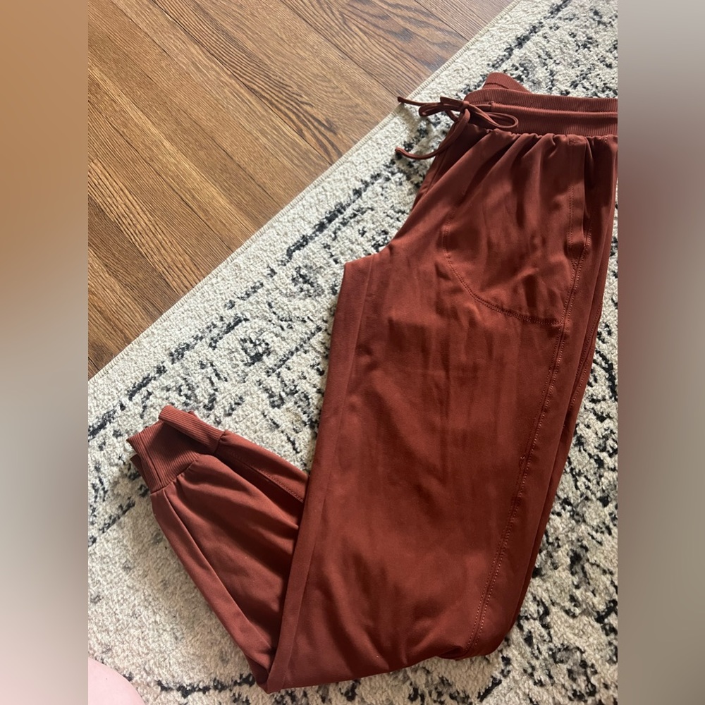 Rachael Zoe joggers